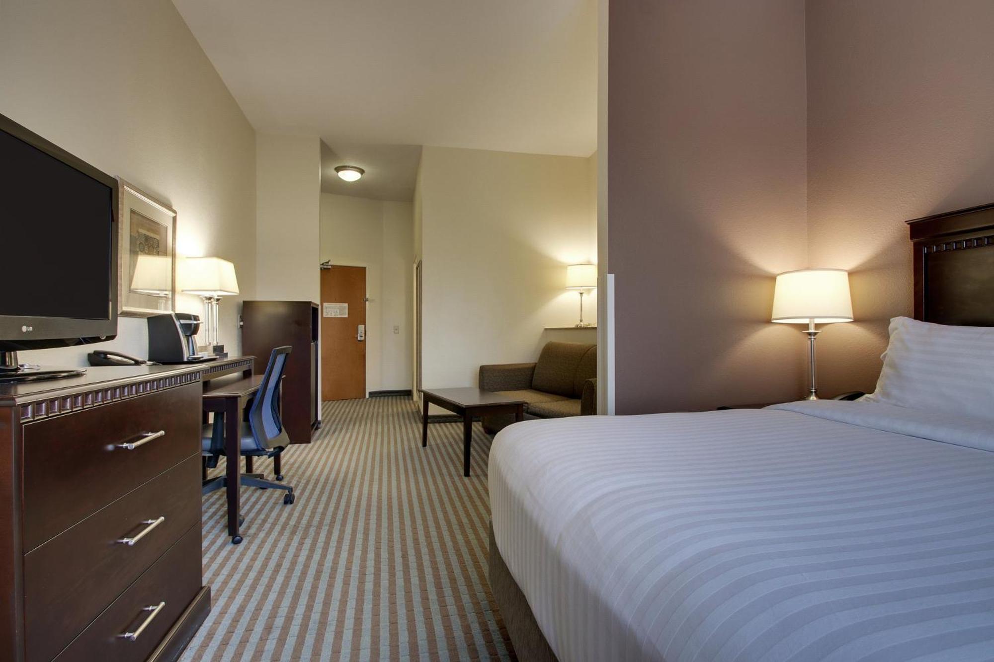 Hotel Express - Wilmington Area By Ihg