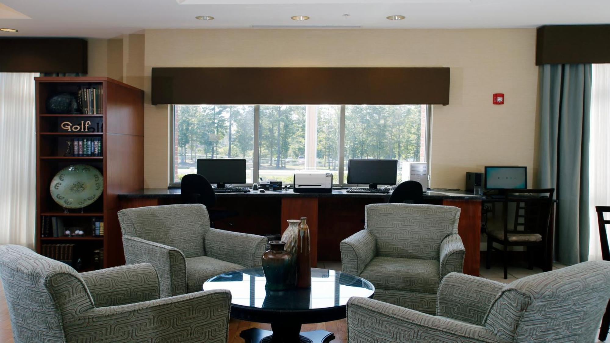 Express - Wilmington Area By Ihg Hotel